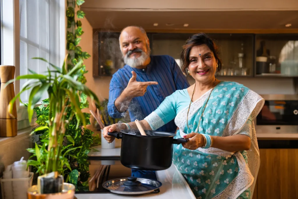 Clase de cocina keralesa en casa local de Varkala