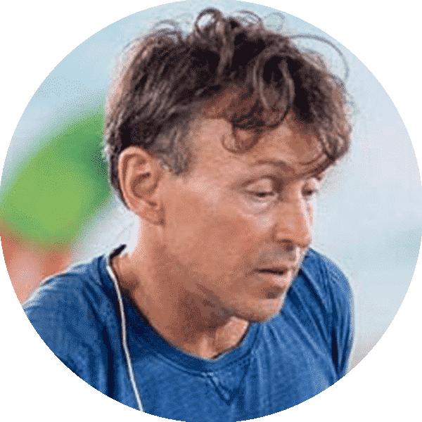 santiago-yoga-insegnanti-lecce