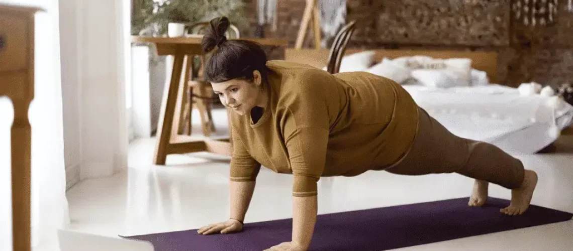 saludo al sol en yoga